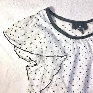 Any Byer Girl’s dotted blouse